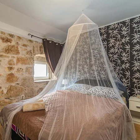 Bibi Apartman
